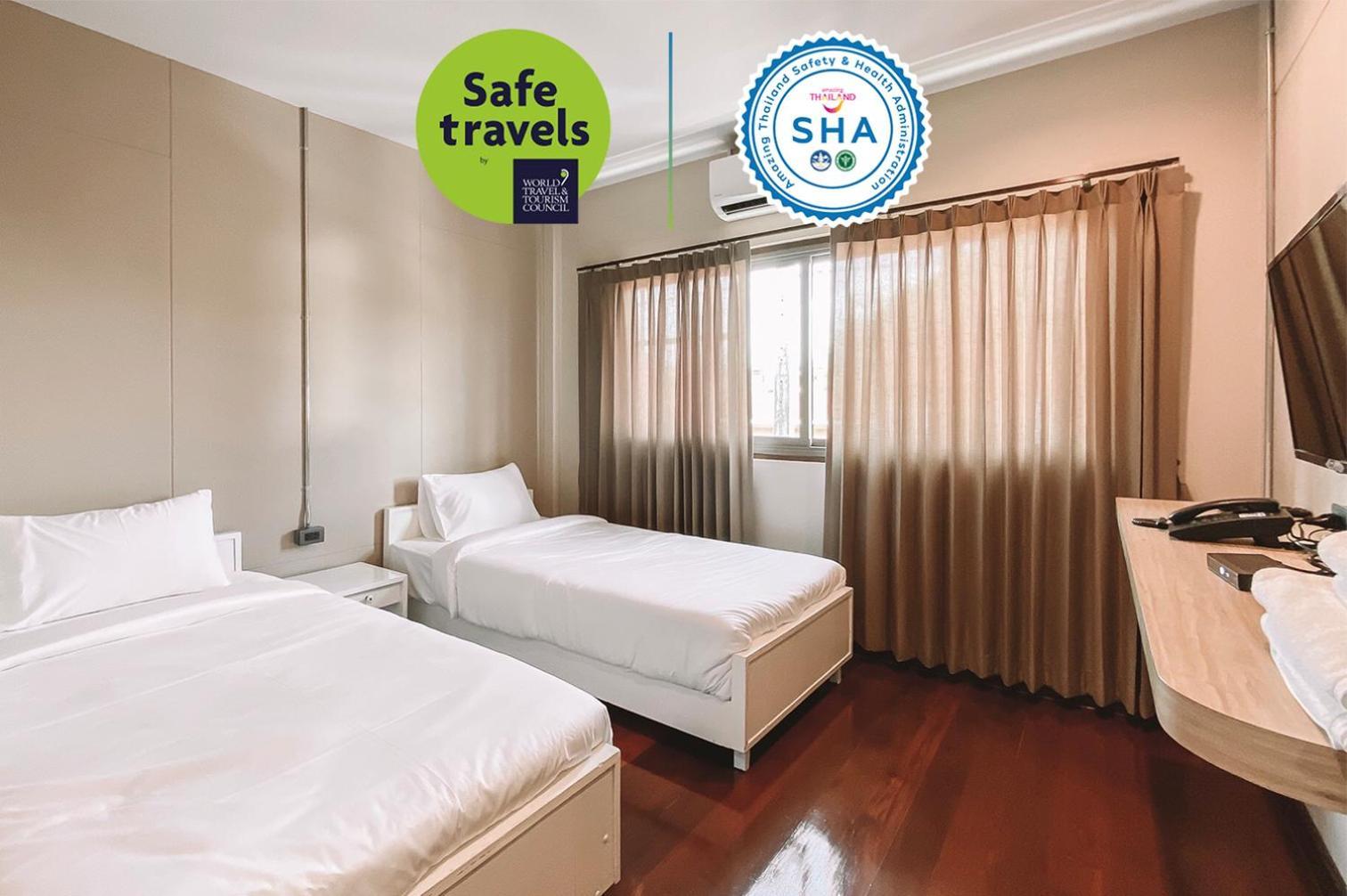 Grand Hotel Buriram Buri Ram Quarto foto